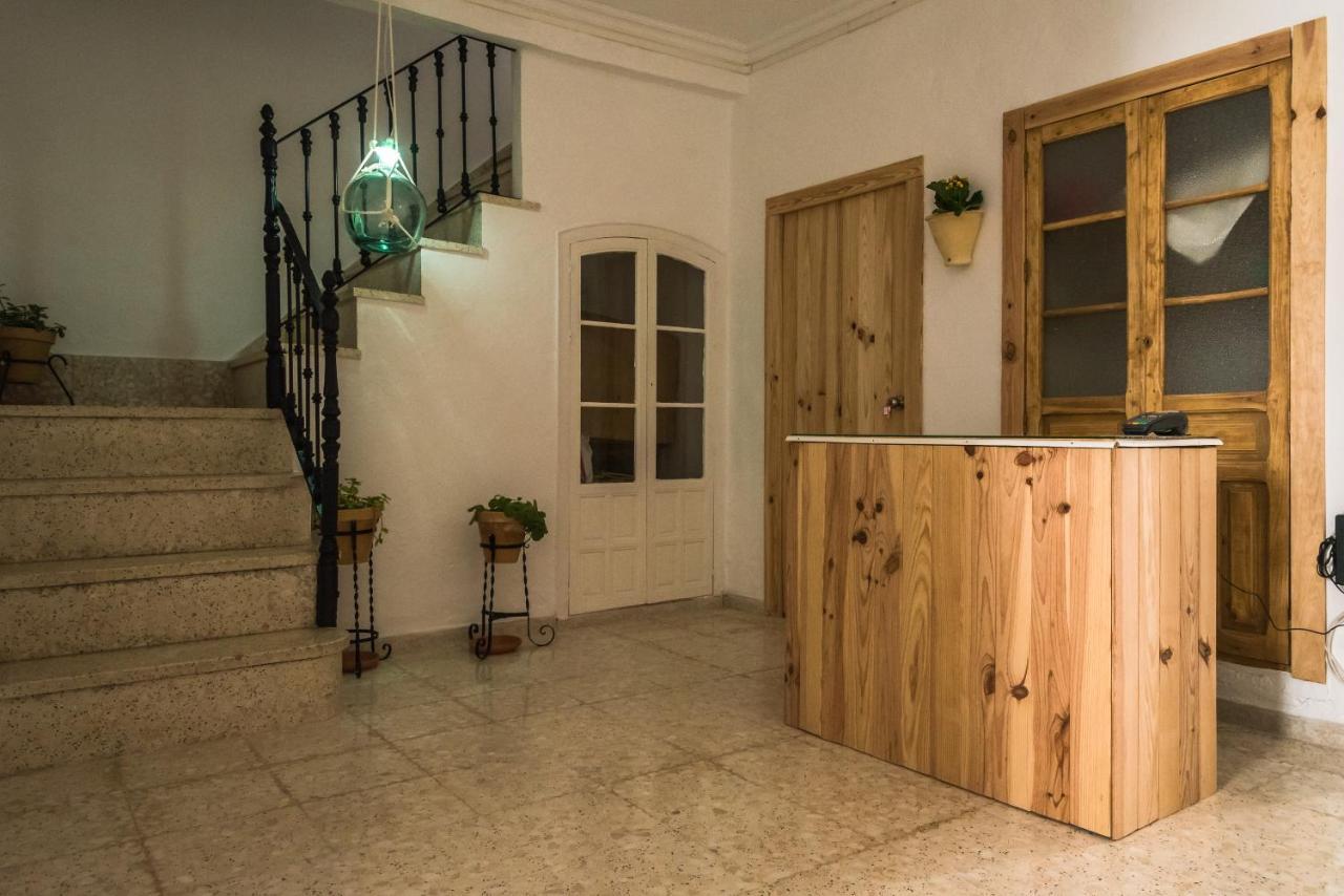 Olvera B&B Hostel En Олвера Екстериор снимка