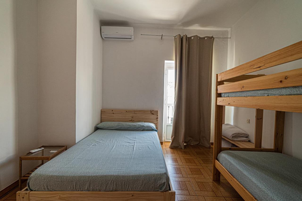 Olvera B&B Hostel En Олвера Екстериор снимка